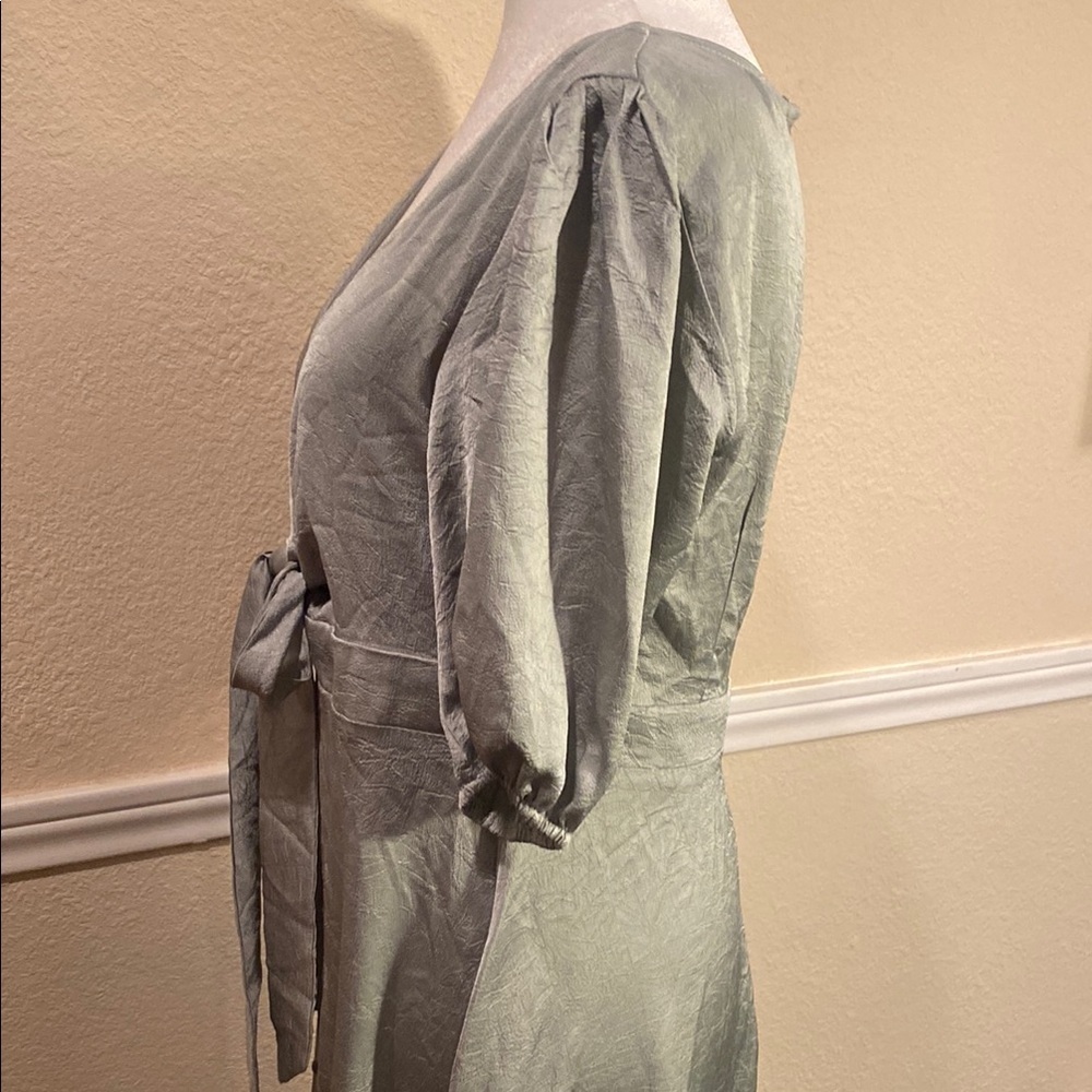 Petal & Pup Sage Midi Dress with Button Detail - Picture 4 of 8